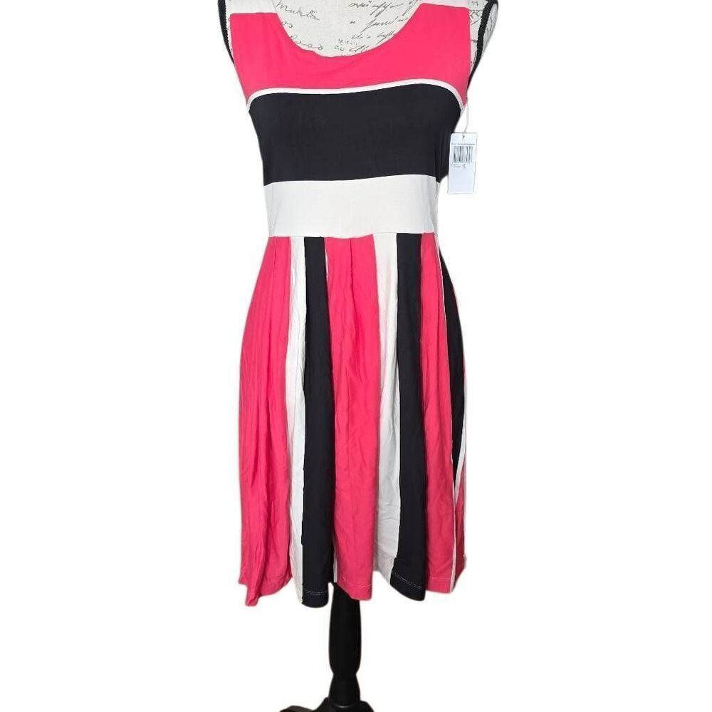 Neiman Marcus Women's Size Small White Black Coral Sleeveless Striped Dress